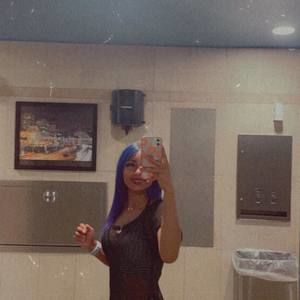 Meet your Posher, Perla